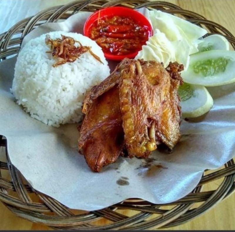 Paket Nasi Ayam Lalapan Sambel