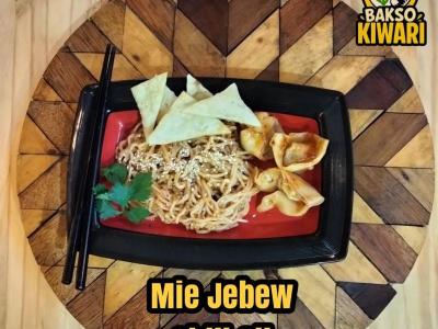 Mie Jebew Chili Oil