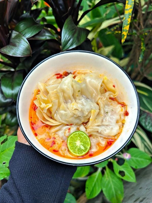 Dimsum/Pangsit Kuah Gomak