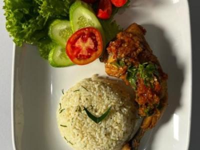 Ayam Goreng Cobek Paha Besar + Nasi Daun Jeruk