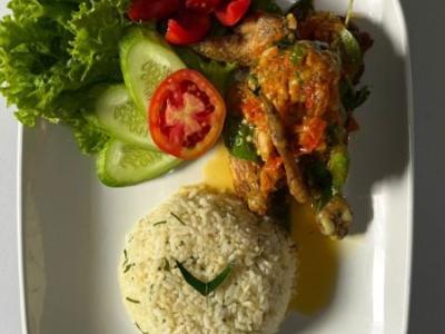 Ayam Goreng Cobek Paha Kecil + Nasi Daun Jeruk