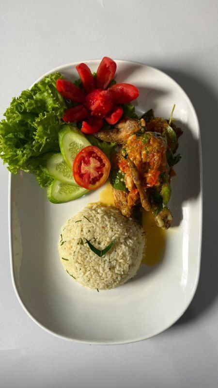 Ayam Goreng Cobek Paha Kecil + Nasi Daun Jeruk