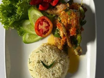 Ayam Goreng Cobek Sayap Kecil + Nasi Daun Jeruk