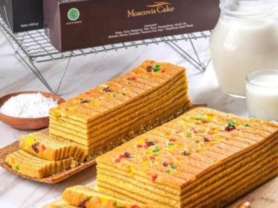 moscovis lapis legit ori mini