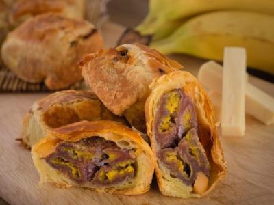 pisang bollen keju