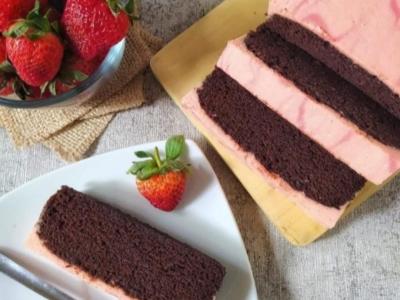 brownies cream cheese strawberry
