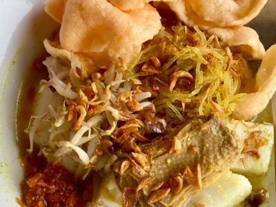 kupat sayur