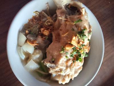 Mie Bakso Spesial Tulang Iga