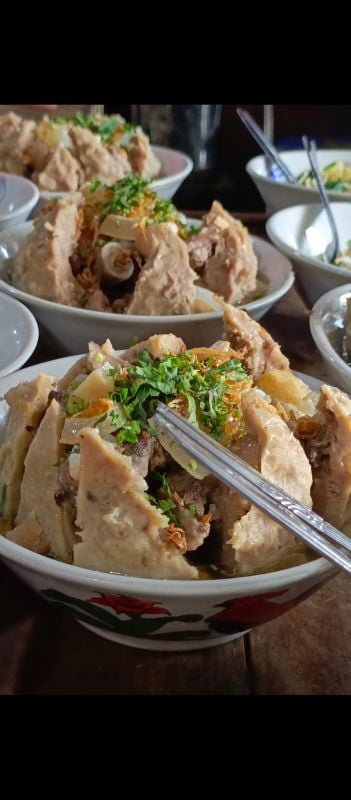 Mie Kocok Tulang Iga