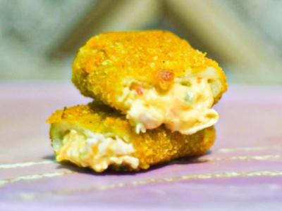 Risol Mayo Ayam Pedas